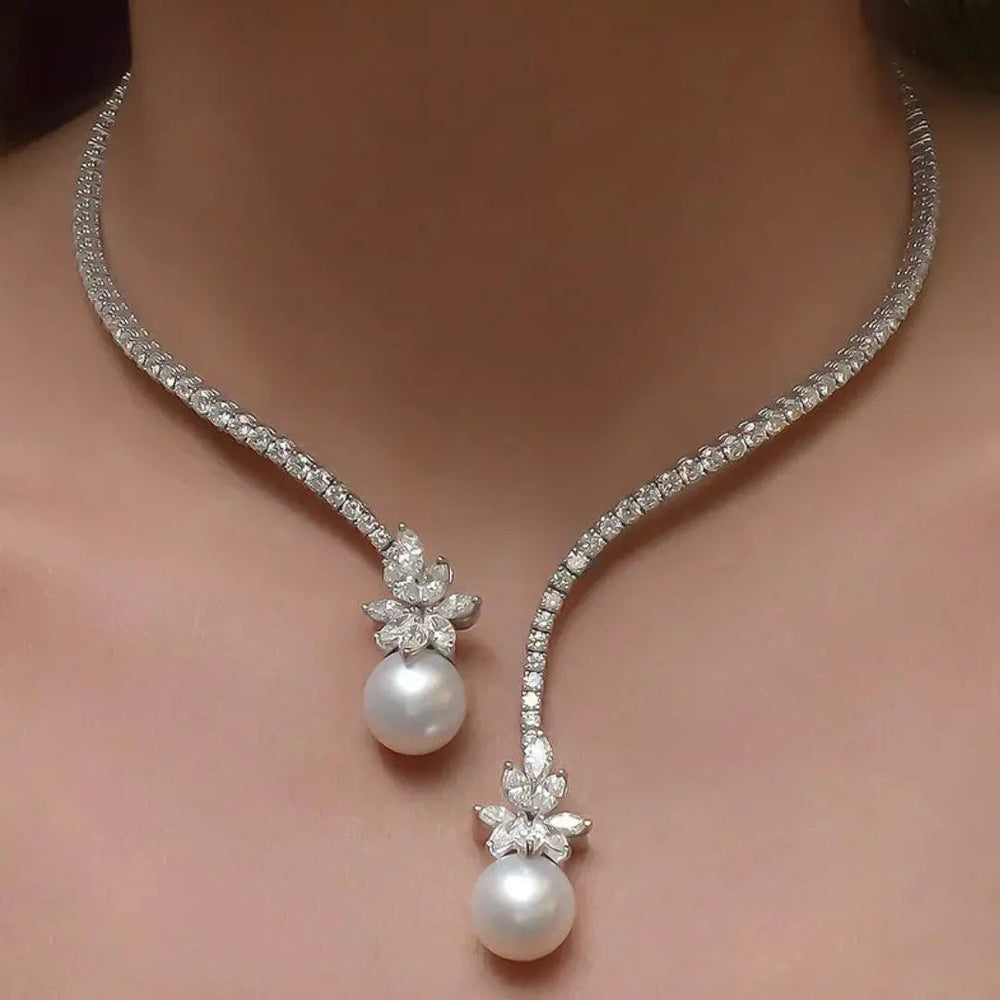 Elegante en Stralende Halsketting met Sterling Zilveren Parels