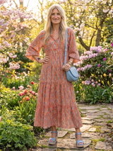 Amara | Midi-jurk met V-hals en geometrisch patroon